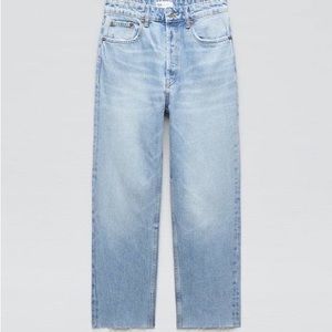 Zara the 90’s wide leg jeans. 7223/042/400